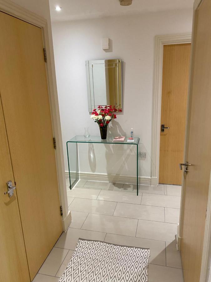 Stunning Marina Apartment Gosport Portsmouth Ngoại thất bức ảnh
