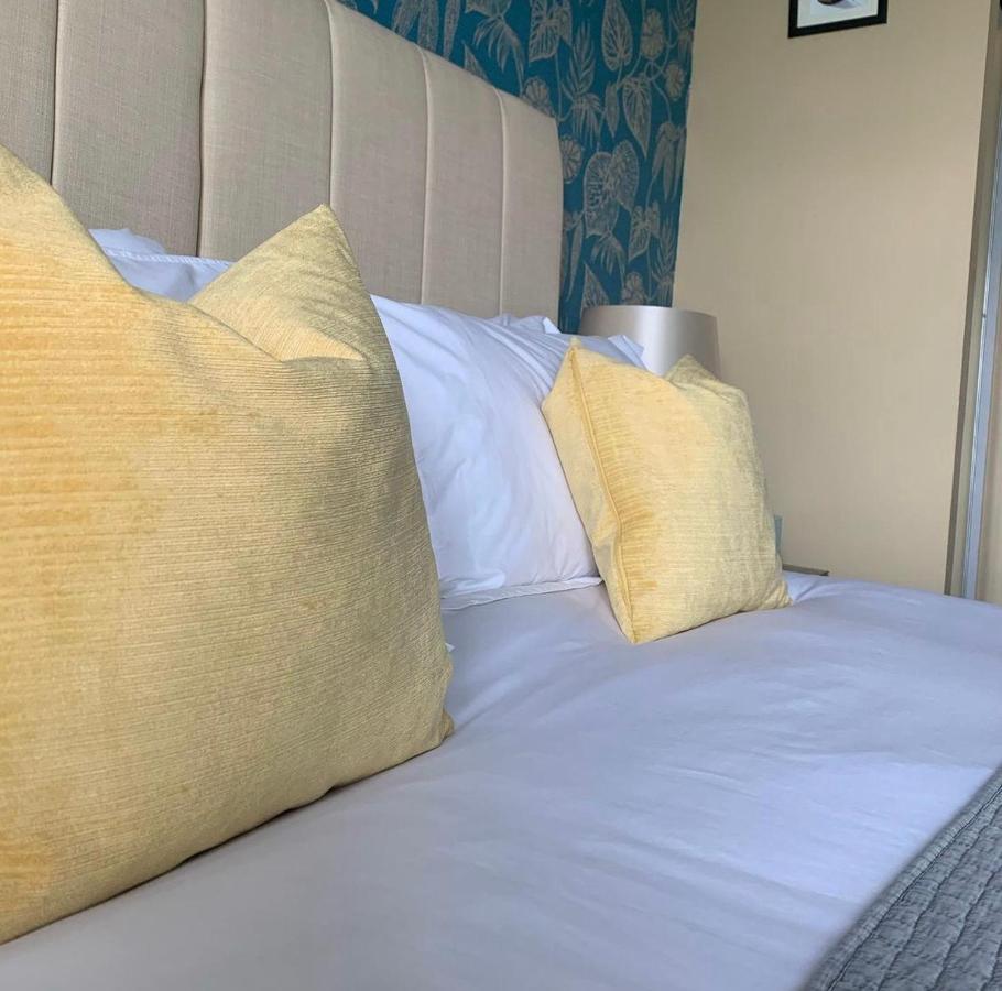 Stunning Marina Apartment Gosport Portsmouth Ngoại thất bức ảnh