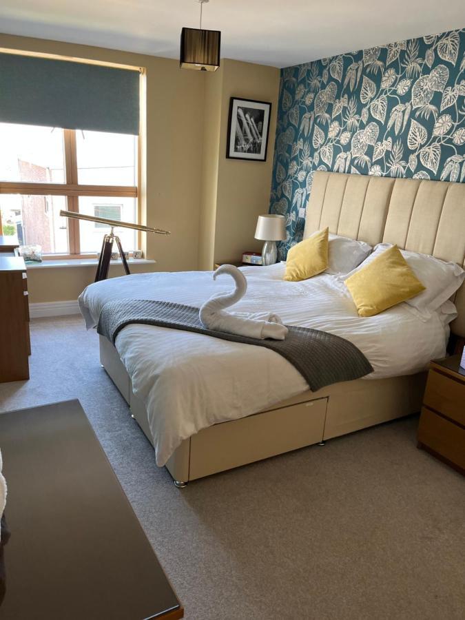 Stunning Marina Apartment Gosport Portsmouth Ngoại thất bức ảnh